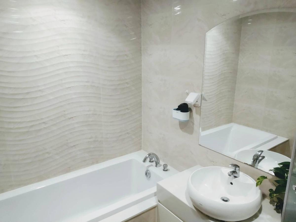 Apartment Vinhomes Time And Parkhill Premium *